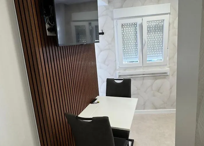 Americas Ponderosa 500 Apartment *